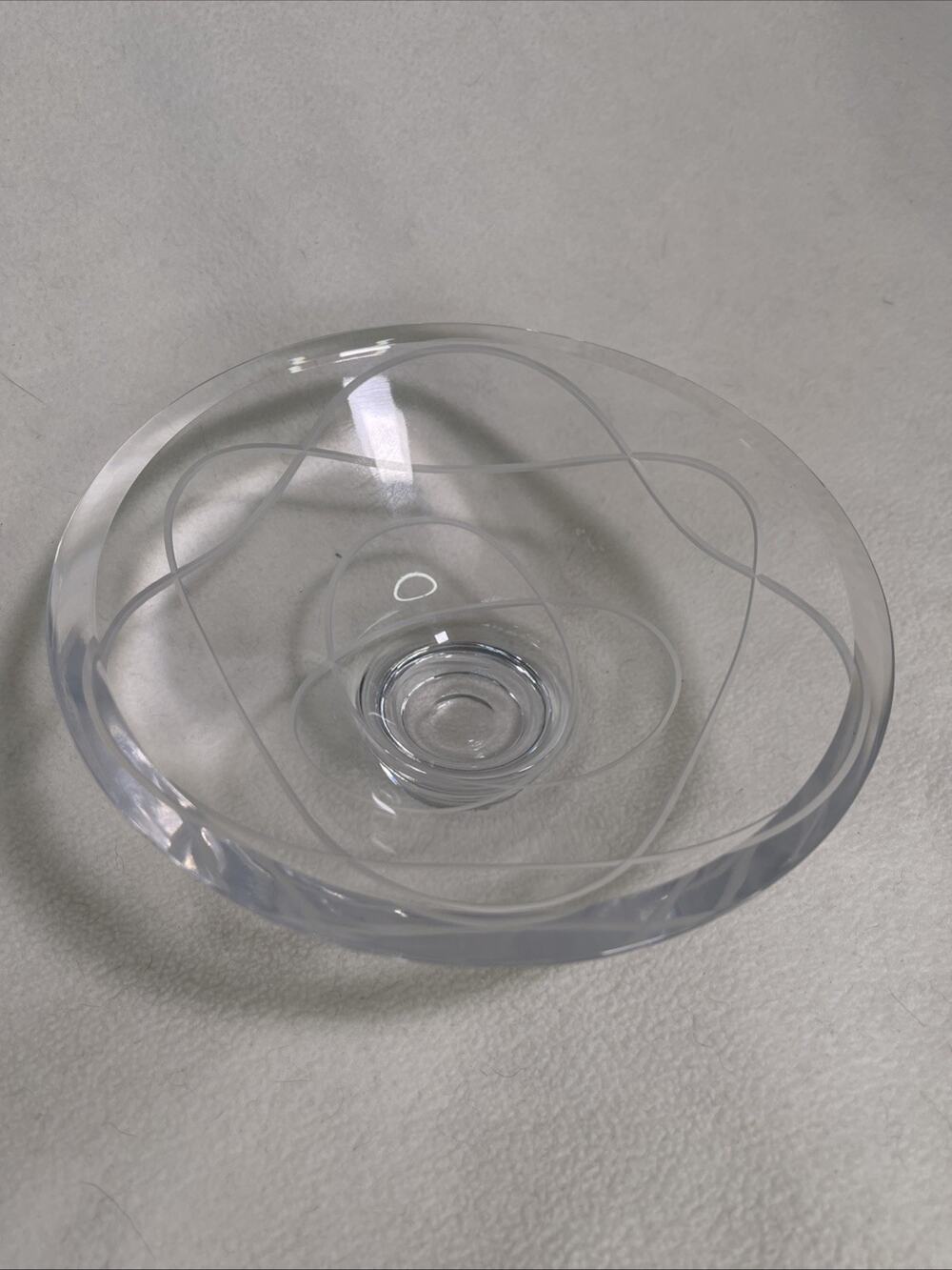 Nambe Crystal Morph Gray Cut Swirl Ribbon Bowl 6" Round Handcrafted in Slovenia